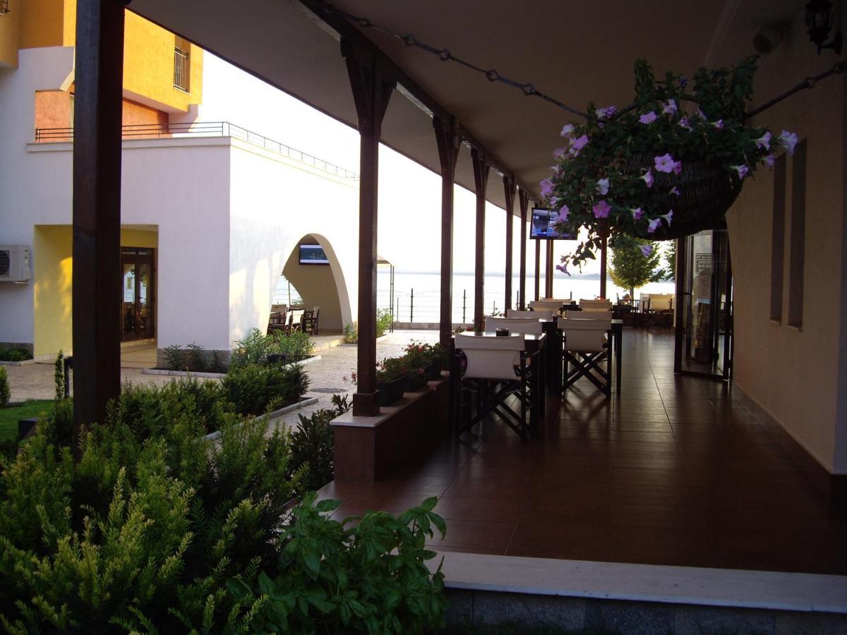 Apartment Studio Deluxe Marina Cape 4 Stars Resort 33 5 Aheloy Exterior foto